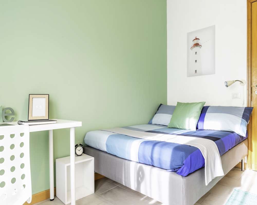 Chambre privée à louer pour 590 €/mois à Rome, Via Fiume delle Perle