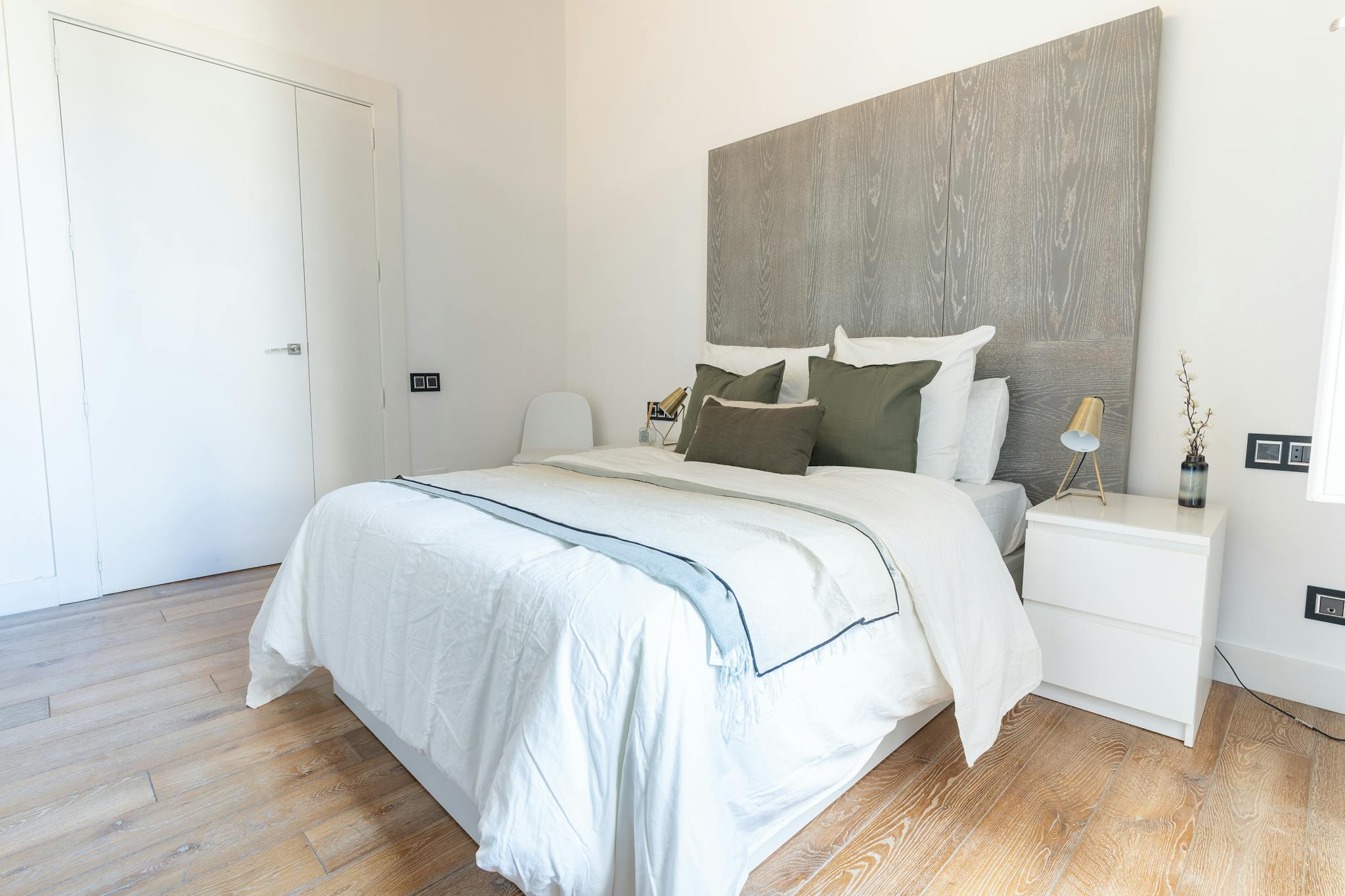 Plaça de Sant Jaume, Barcelona preview