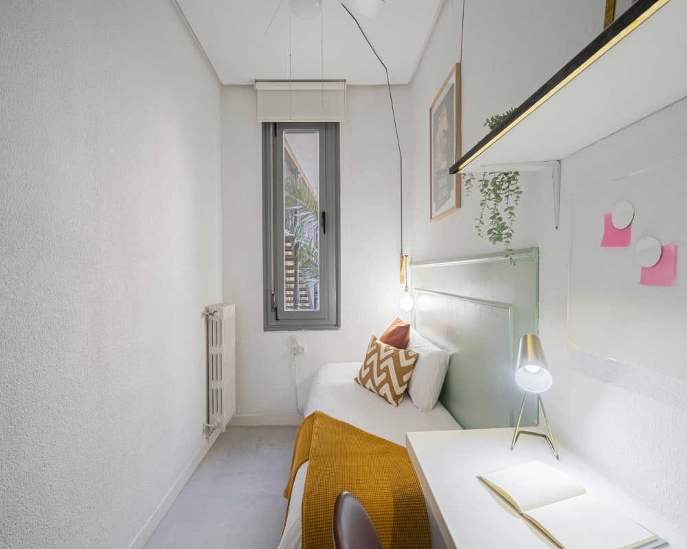 Calle de San Lorenzo, Madrid preview