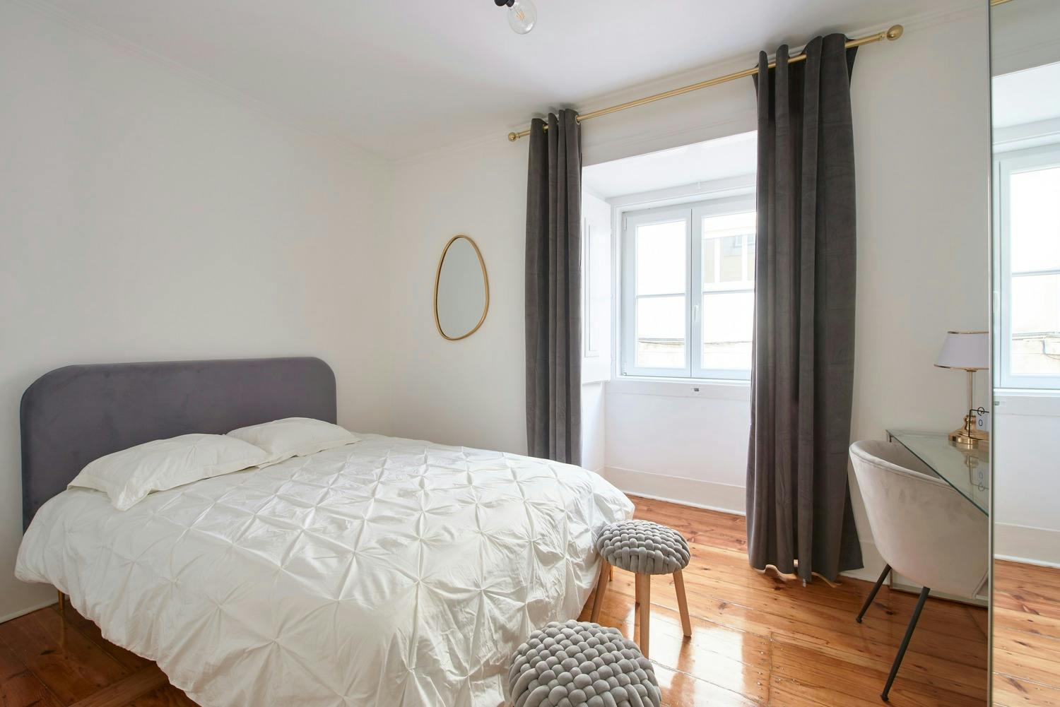 Rua Nova da Trindade, Lisbon preview