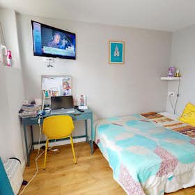 Private room for rent for €450 per month in Orvault, Rue de Bretagne