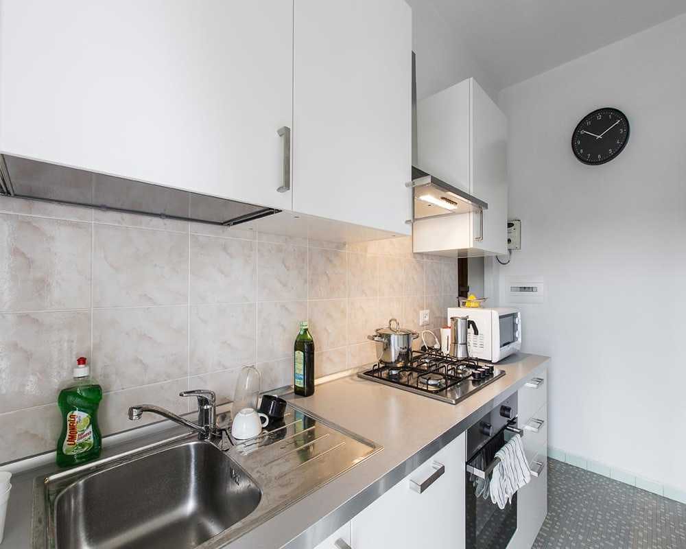 Private room for rent for €465 per month in Corsico, Via dei Mandorli