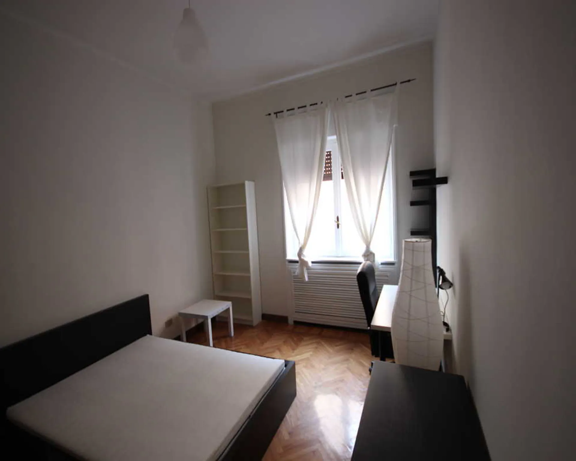 Via Giulio Ceradini, Milan preview