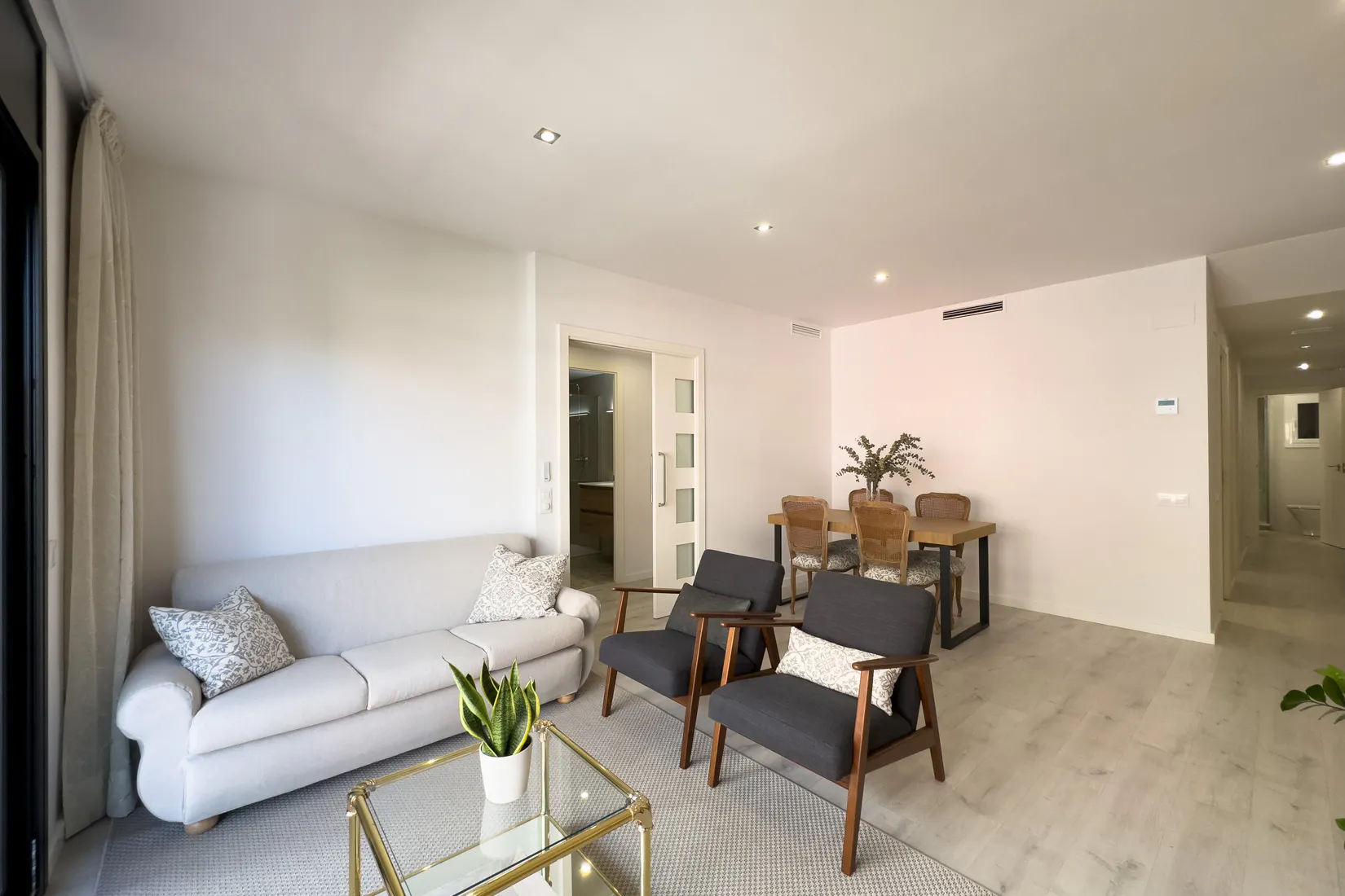 3-Bedroom Apartment in Carrer de la Diputació, Barcelona (1447351) ROOM 2
