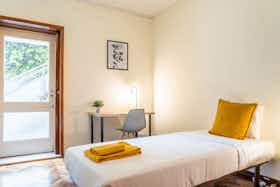 Appartamento in affitto a 710 € al mese a Porto, Rua de Augusto Lessa