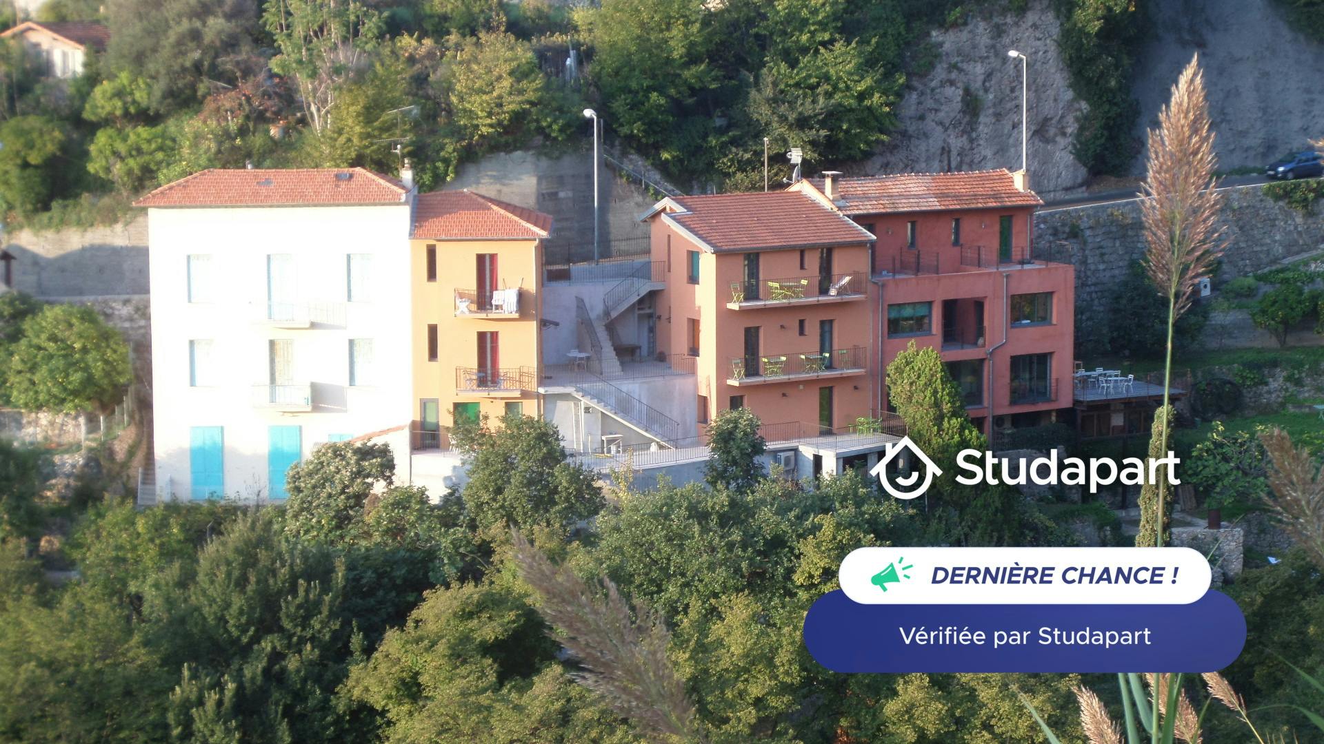 Appartement te huur voor € 850 per maand in Beausoleil, Boulevard Guynemer
