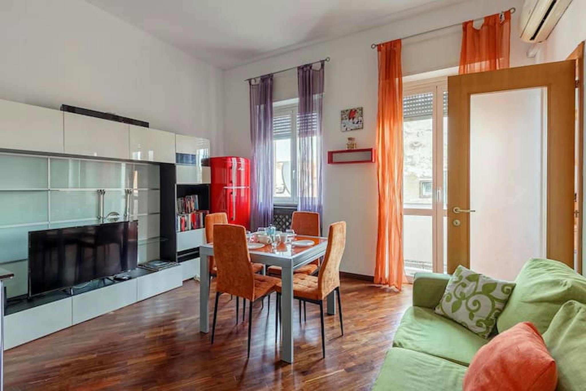 Viale Molise, Milan preview