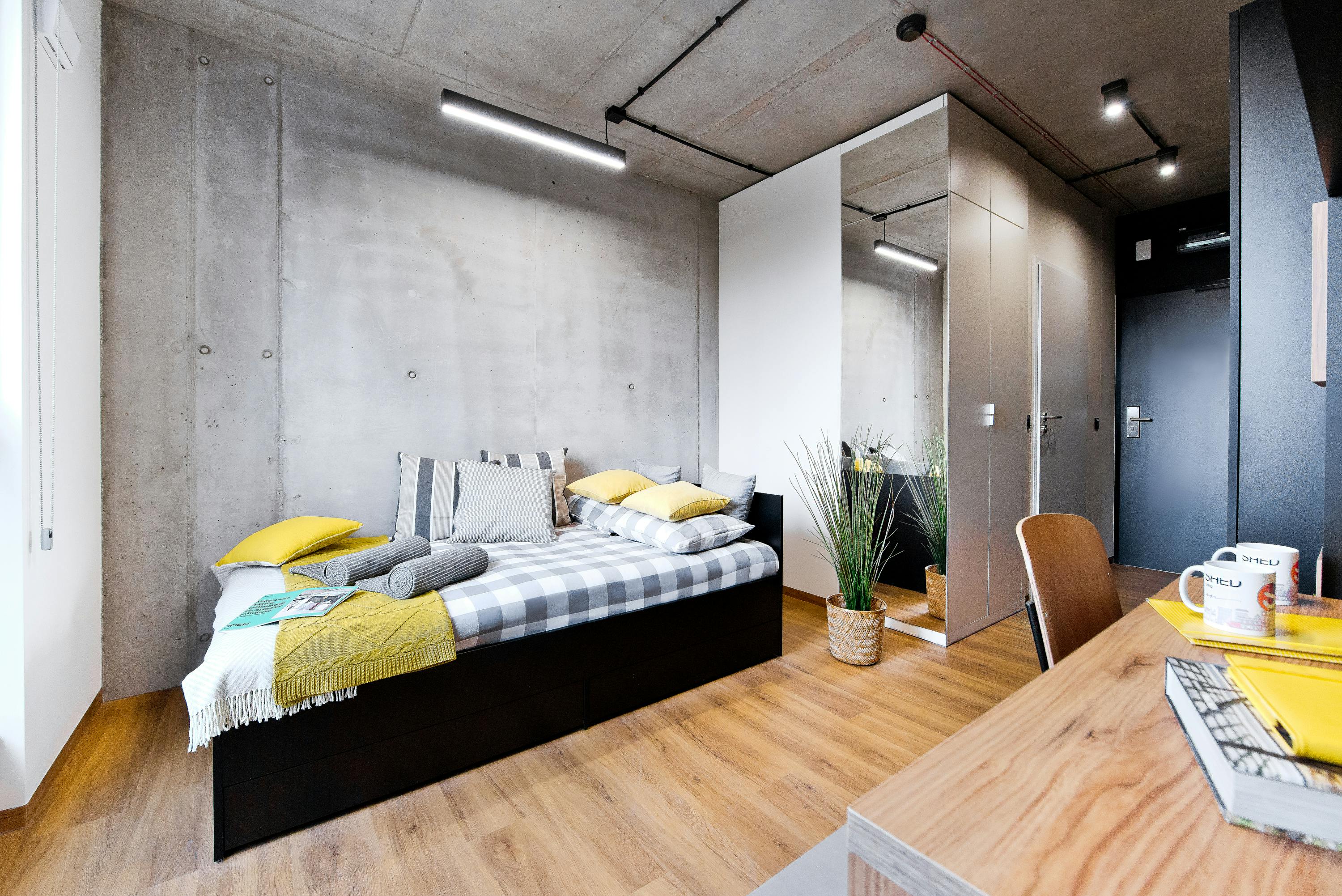 Kawalerka do wynajęcia za 3200 zł miesięcznie w mieście Kraków, aleja 3 Maja