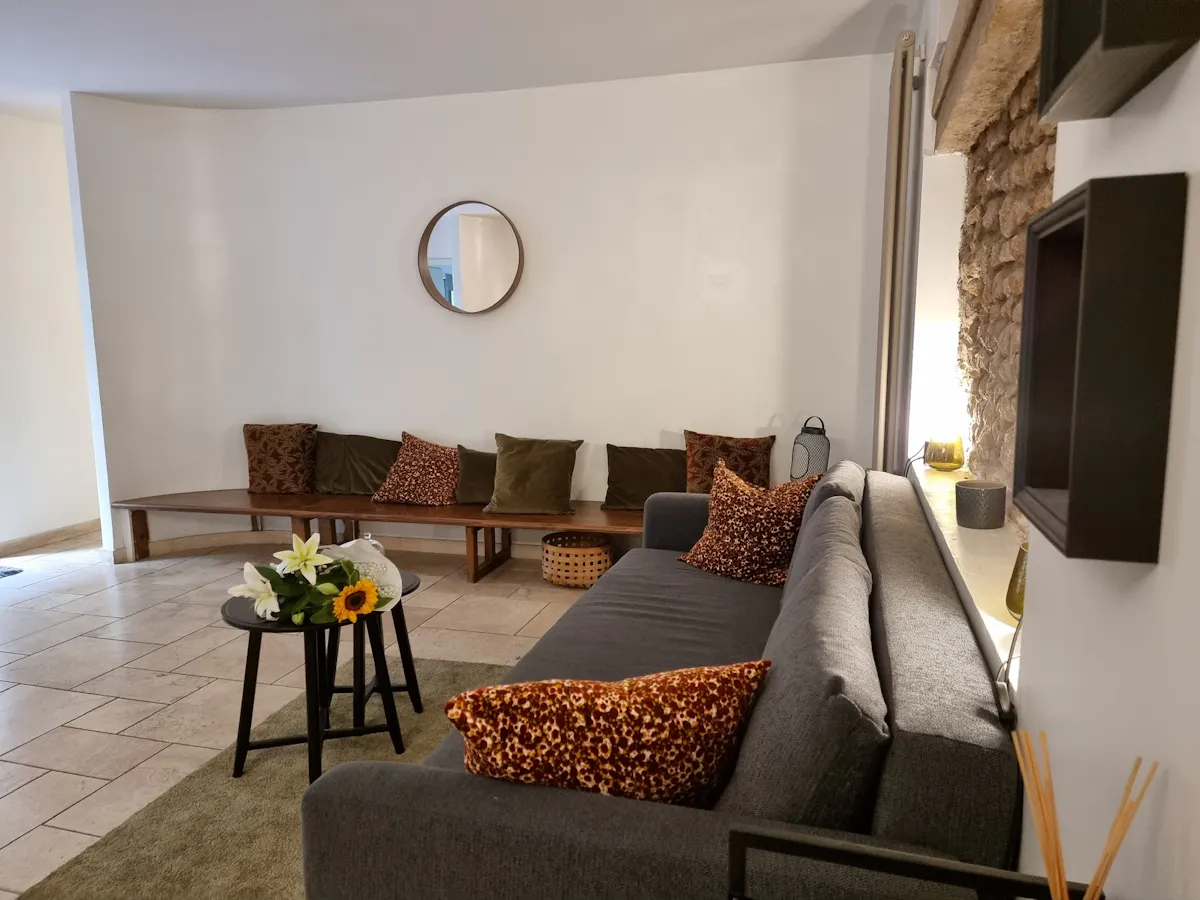 1-Bedroom Apartment in Via del Portico d'Ottavia, Rome (1448024) ROOM
