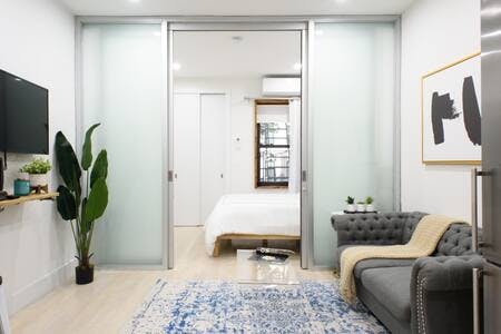 E 78th St, New York City, NY preview