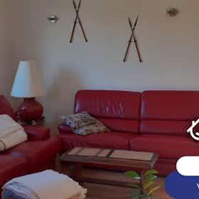 Privé kamer te huur voor € 400 per maand in Salon-de-Provence, Avenue du Bachaga Boualem