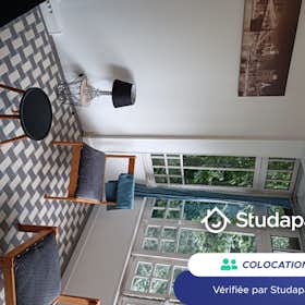 Отдельная комната сдается в аренду за 350 € в месяц в Évreux, Boulevard Gambetta