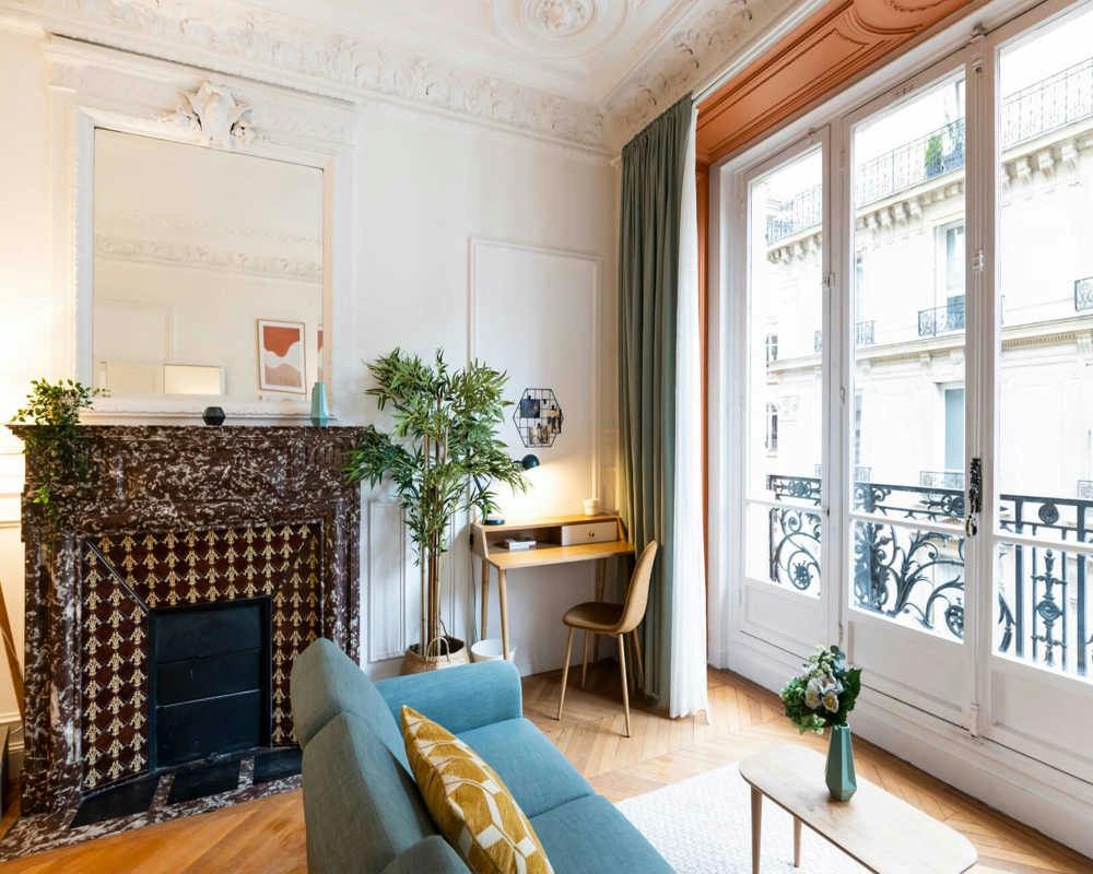 Private room for rent on Rue Léo Delibes, Paris - Plus