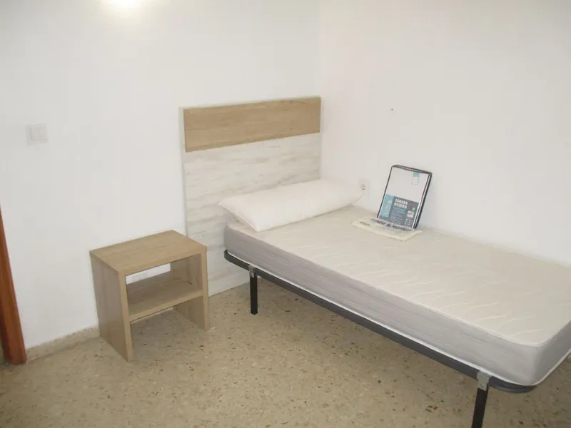 Avinguda del Doctor Waksman, Valencia - in Valencia