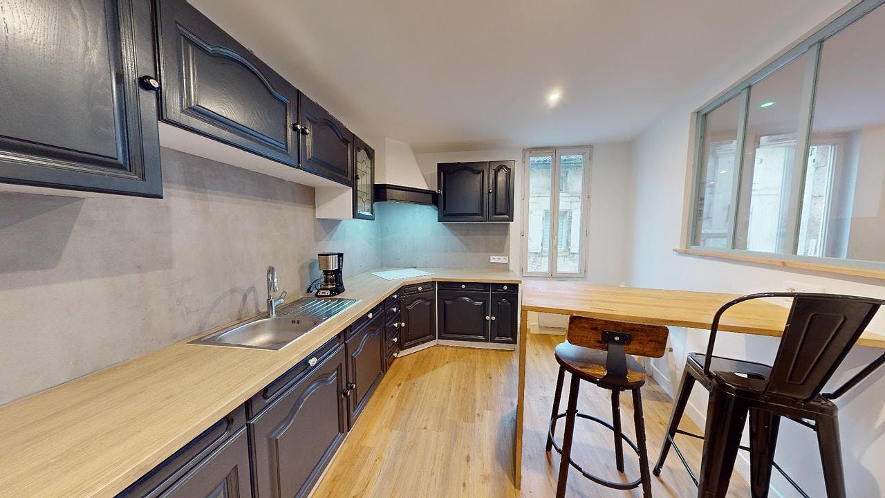 Apartment Angoulême — photo 17