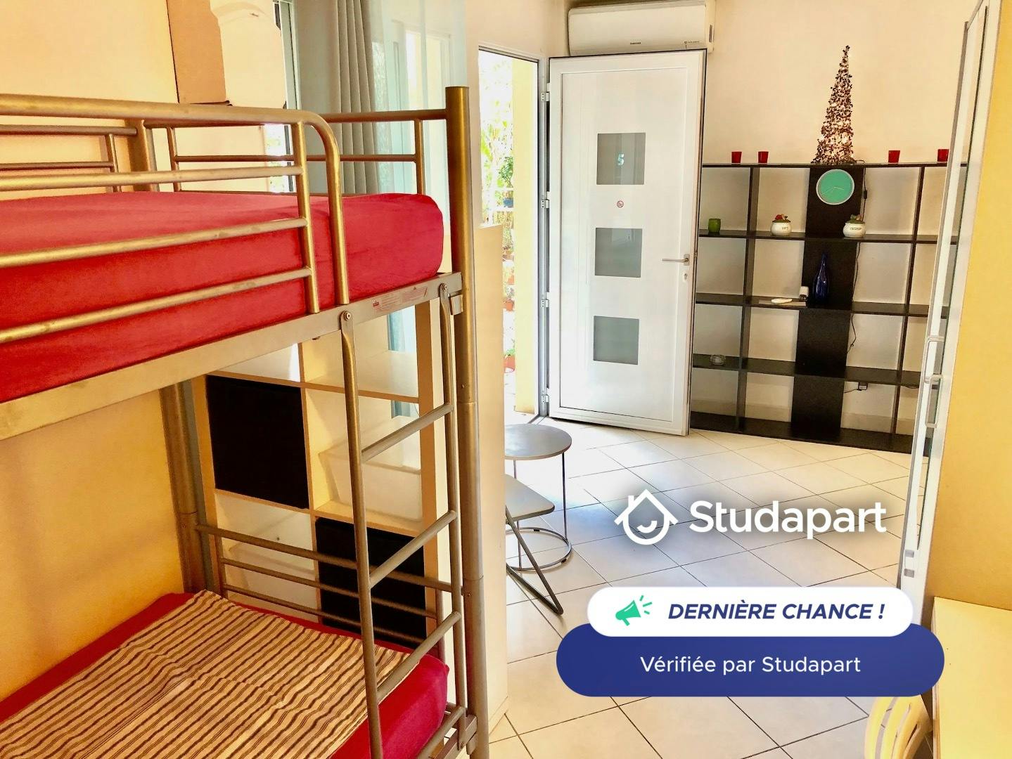 Apartment for rent for €950 per month in Nice, Rue Barbéris