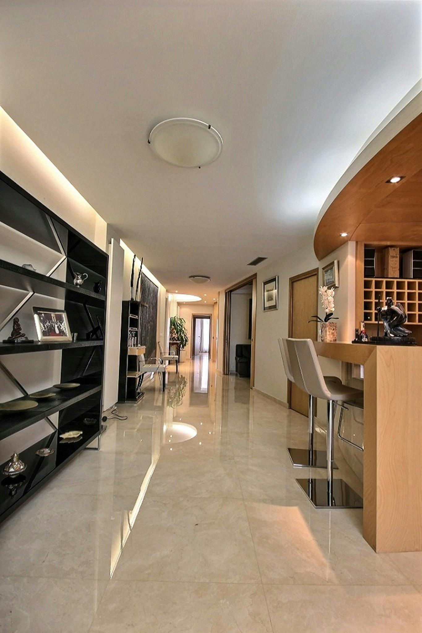 Apartment Paris, 200m² — photo 29