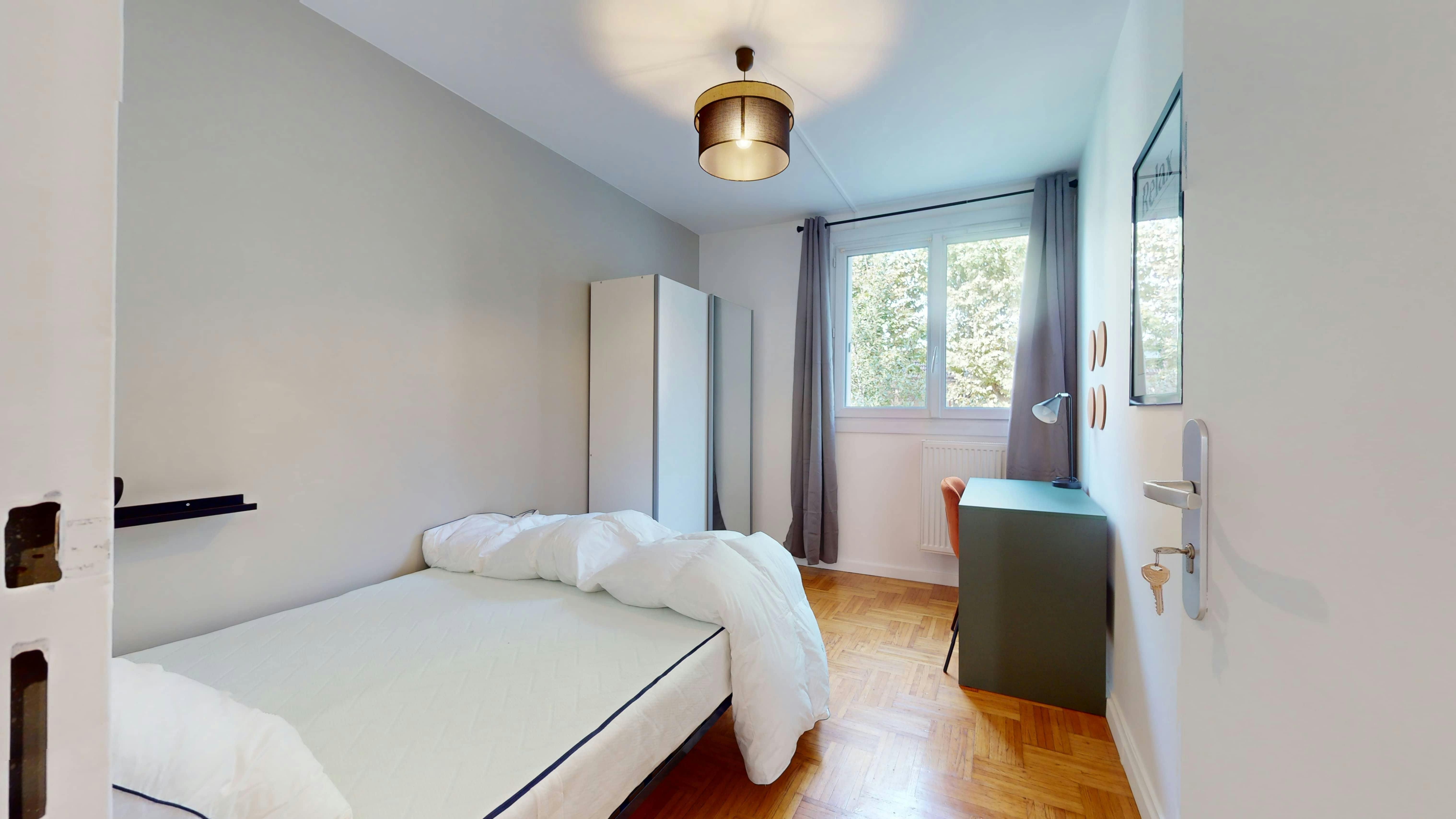 WG-Zimmer zu mieten für 721 € pro Monat in L’Île-Saint-Denis, Rue René et Isa Lefèvre