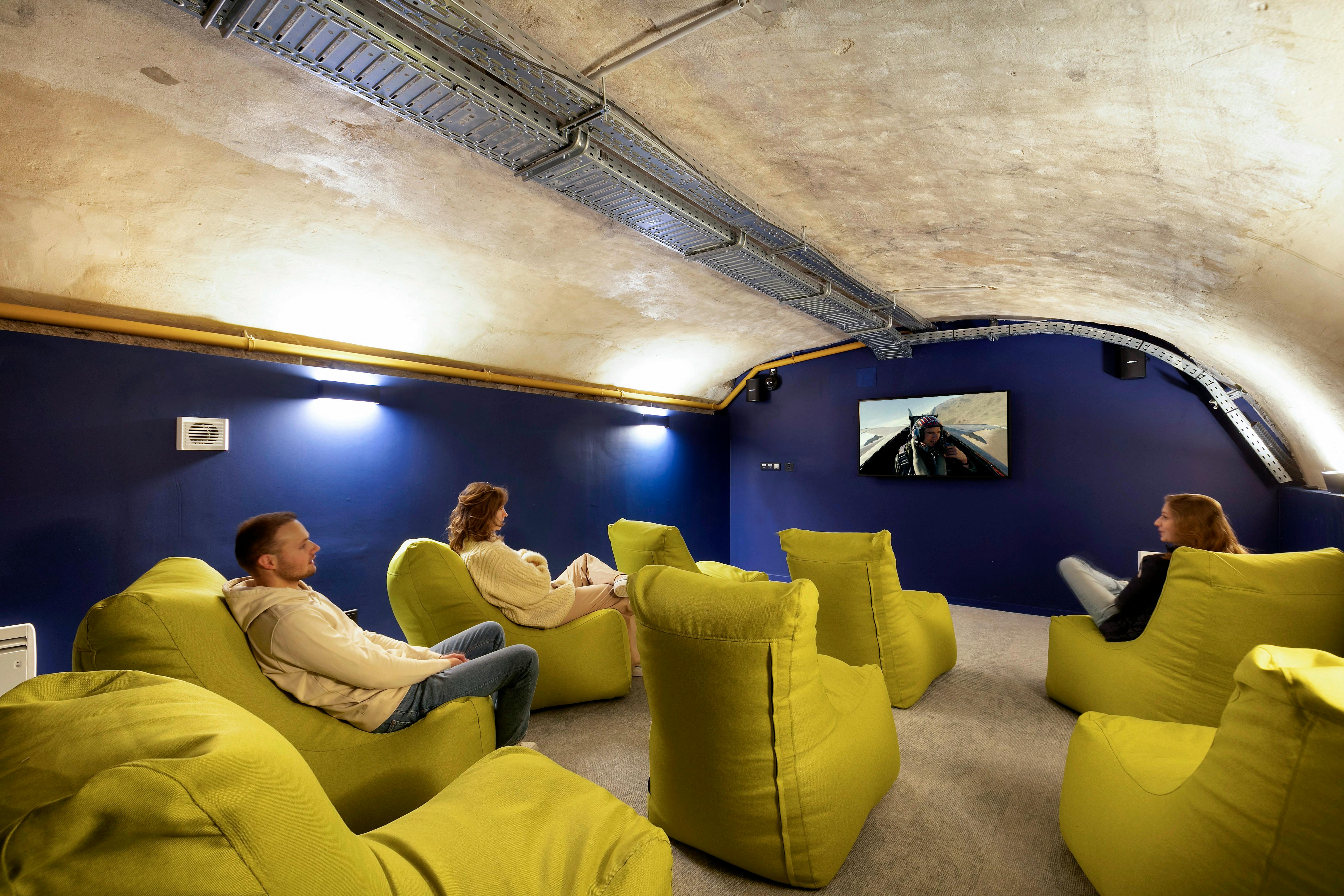 preview gallery tile