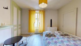 Приватна кімната за оренду для 370 EUR на місяць у Limoges, Rue Charles Baudelaire