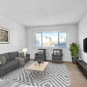 公寓 for rent for $2,596 per month in Los Angeles, Kelton Ave