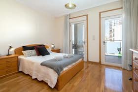 公寓 正在以 €839 的月租出租，其位于 Póvoa de Varzim, Avenida Vasco da Gama
