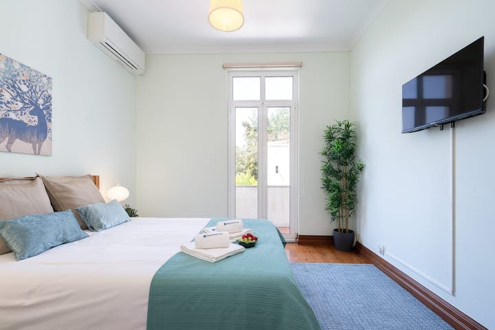 Rua do Mirante, Porto preview