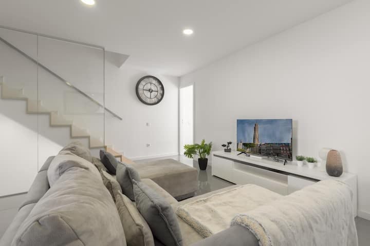 Rua Escura, Porto preview