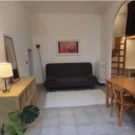 Apartment for rent for €700 per month in Turin, Via Genova