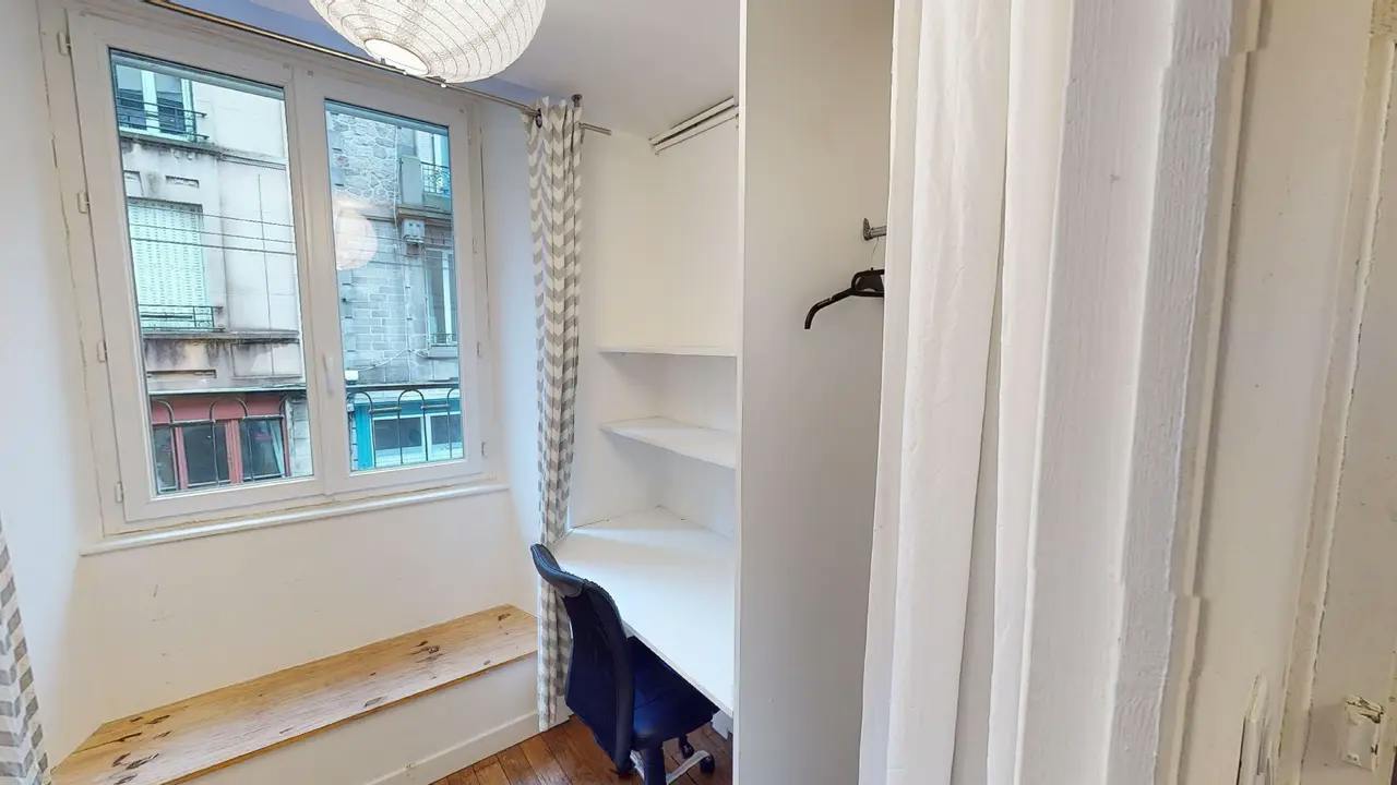 2-Bedroom Apartment in Rue François Chenieux, Limoges (1449411) ROOM 2
