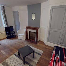 Квартира сдается в аренду за 750 € в месяц в Limoges, Rue François Chenieux