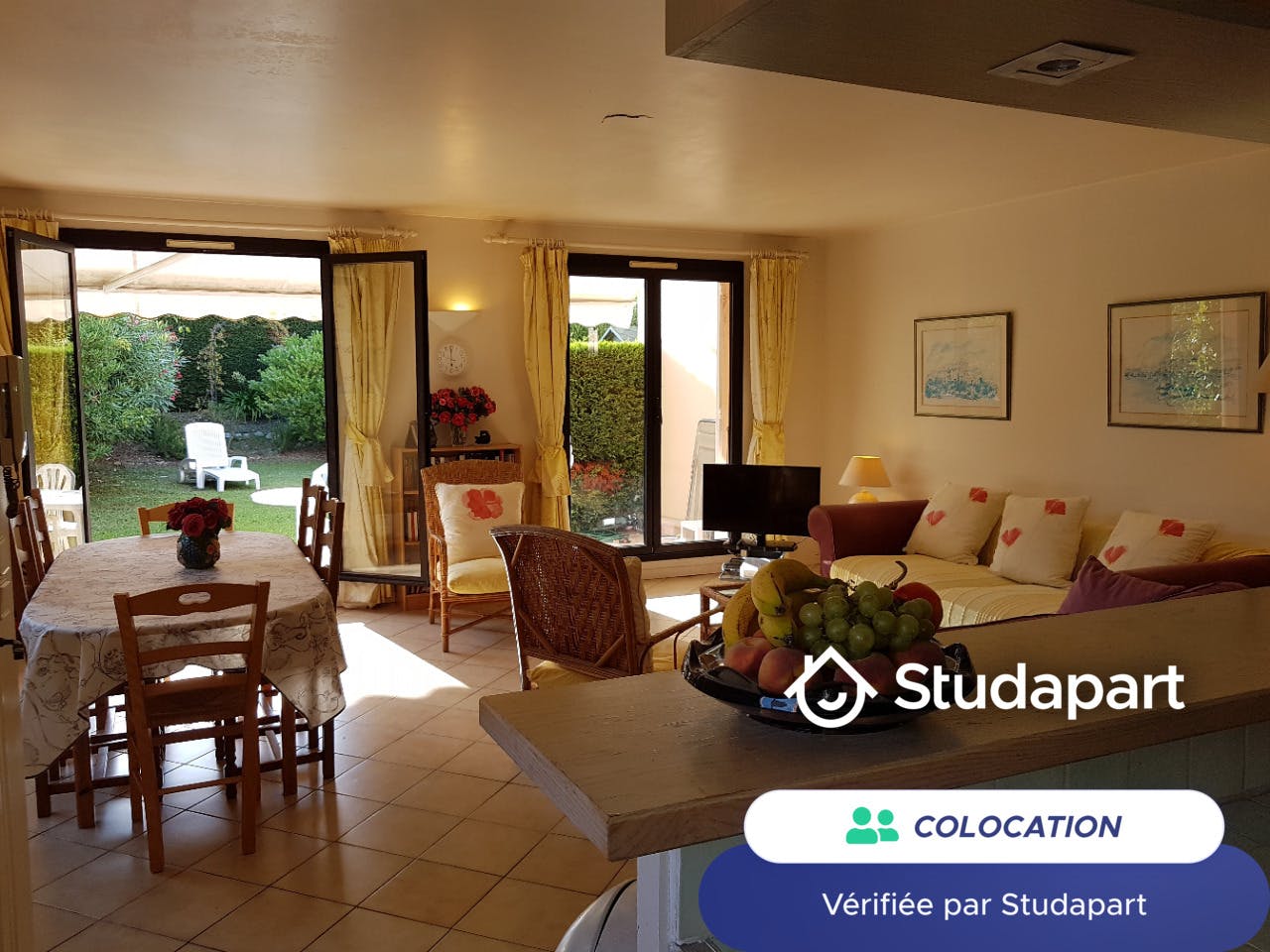 私人房间 正在以 €525 的月租出租，其位于 Mougins, Les Hauts du Golf