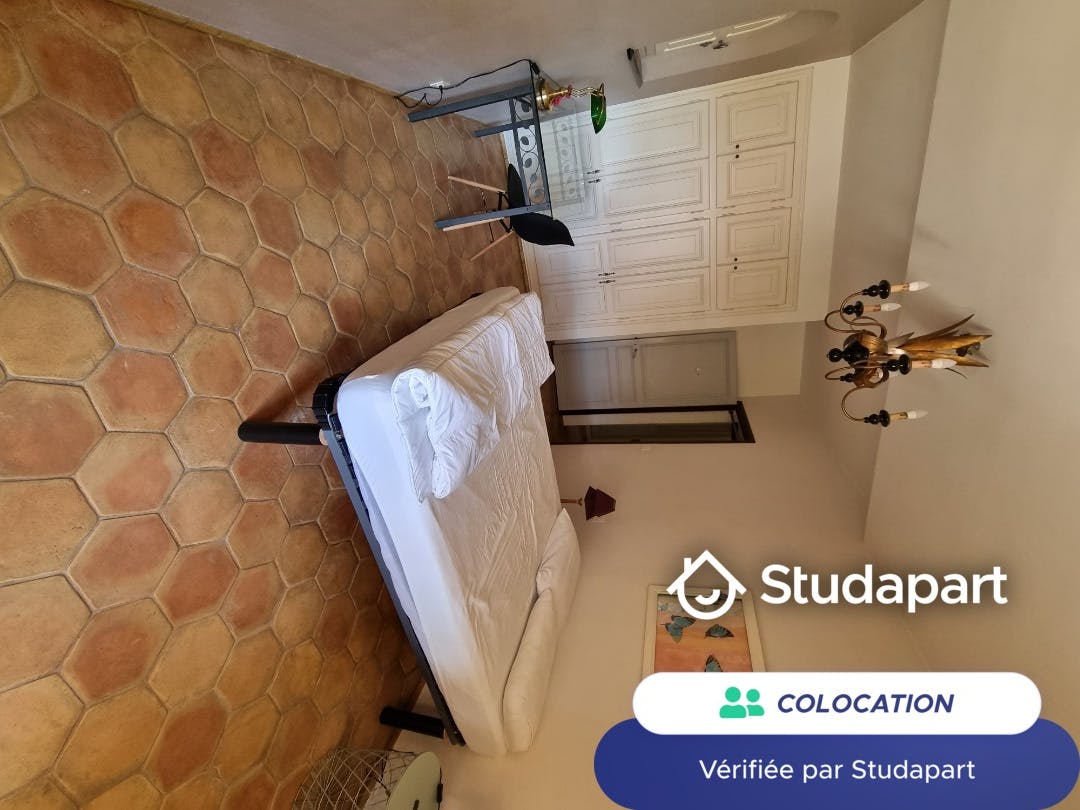 Chambre privée à louer pour 450 €/mois à La Farlède, Chemin des Grands