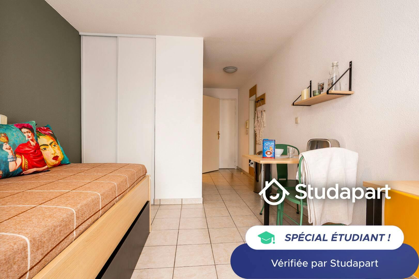 Quarto privado para alugar por € 460 por mês em Limoges, Rue du Petit Tour
