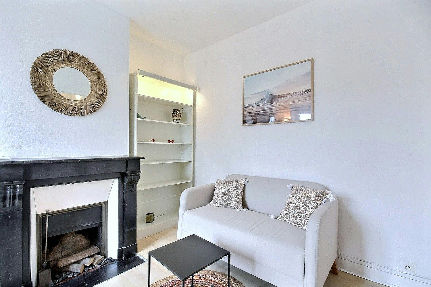 Rue de l'École Polytechnique, Paris preview