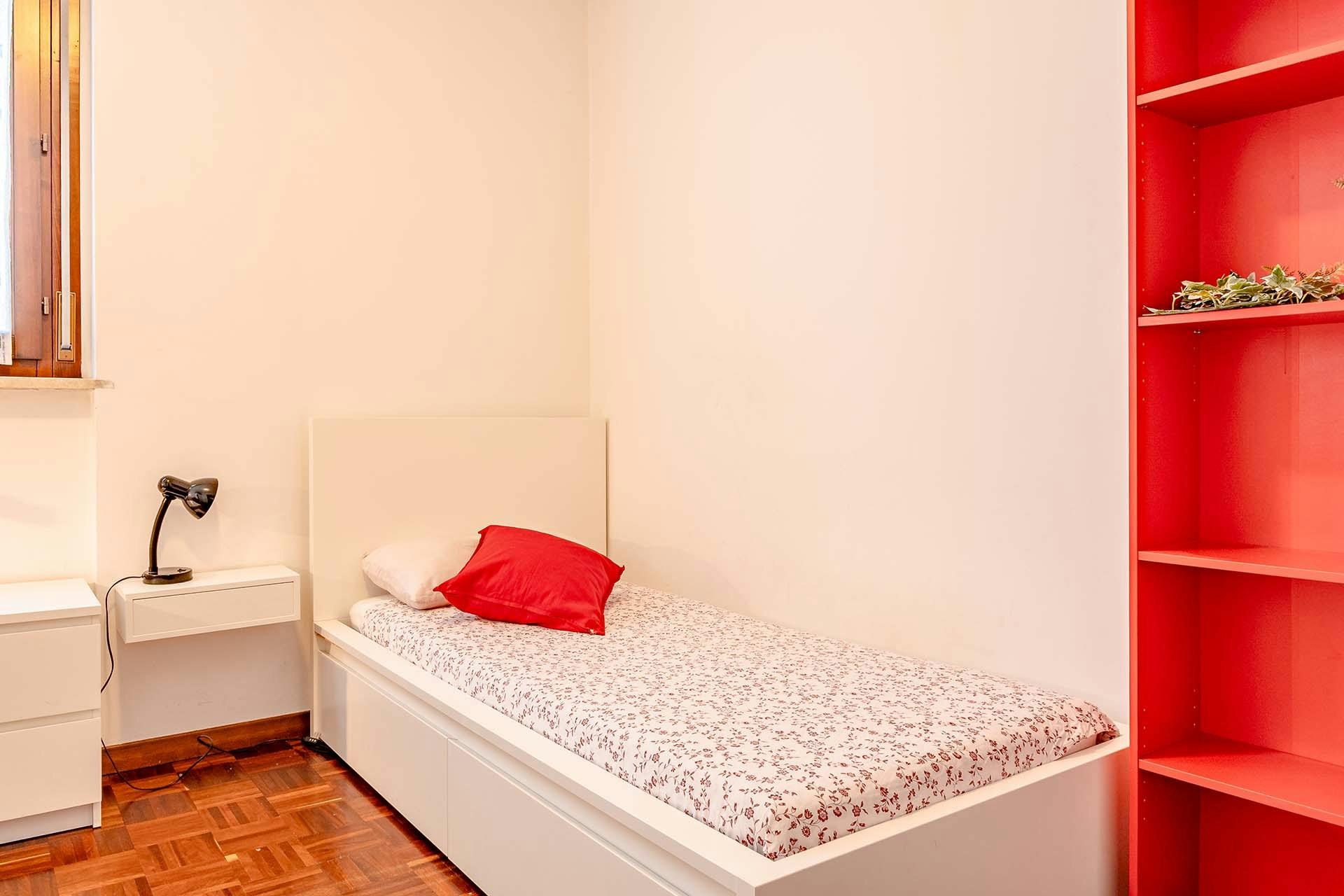 Via Luigi Ornato, Milan