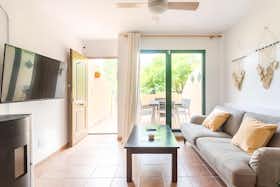 House for rent for €1,800 per month in Javea, Calle Atenas