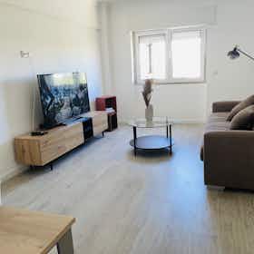 Apartamento en alquiler por 1700 € al mes en Sintra, Rua Dona Maria II