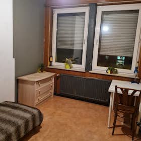 Habitación privada for rent for 200 € per month in Liège, Rue Basse-Wez
