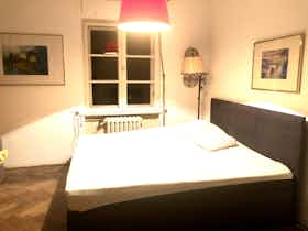 Private room for rent for €888 per month in Munich, Montsalvatstraße