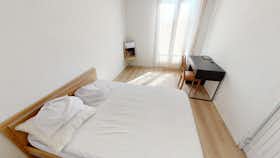 Отдельная комната сдается в аренду за 490 € в месяц в Villenave-d’Ornon, Rue du Levant