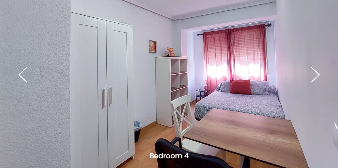 Private room for rent for €400 per month in Valencia, Avinguda Doctor Peset Aleixandre