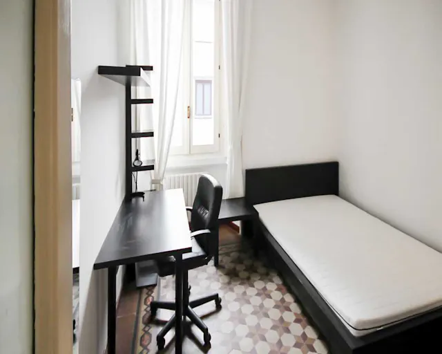 Private room in Via Crema, Milan (1450548) room image 1