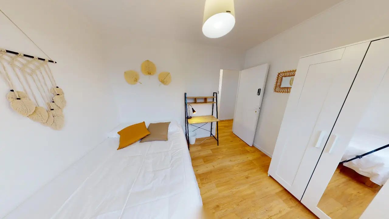 Rue Philippe Fabia, Lyon preview
