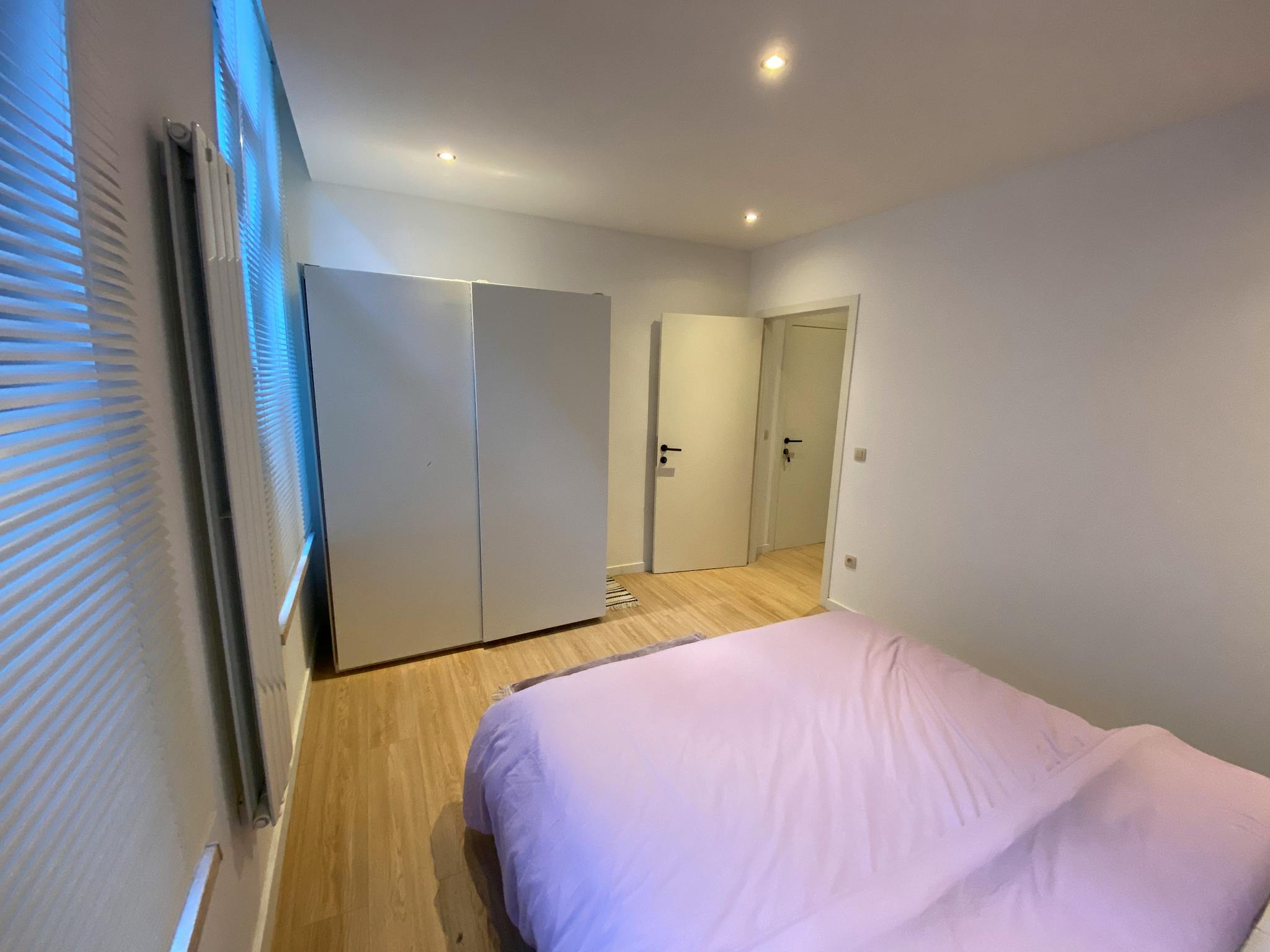 Rue Camusel, Brussels preview