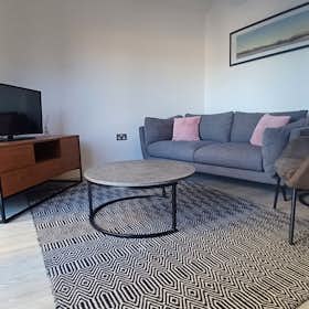 Apartment for rent for €4,081 per month in Salford, West Craven Street