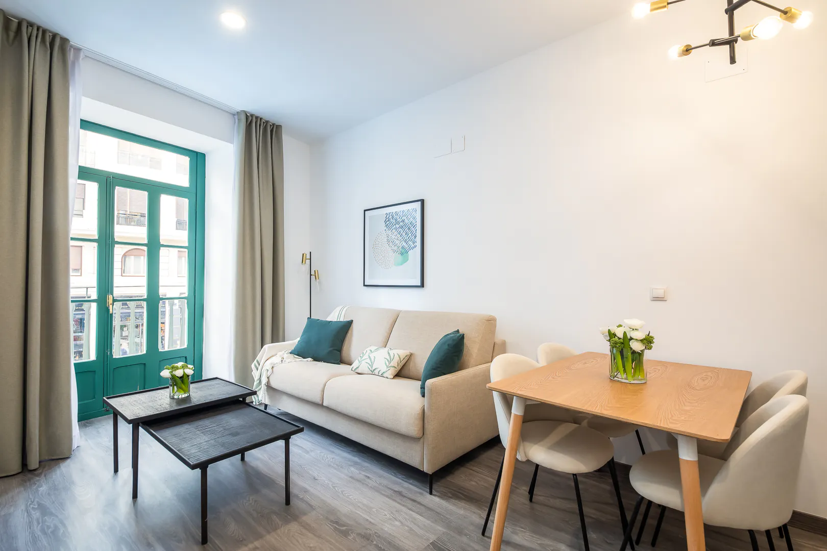 Apartment in Calle del Trench, Valencia 2