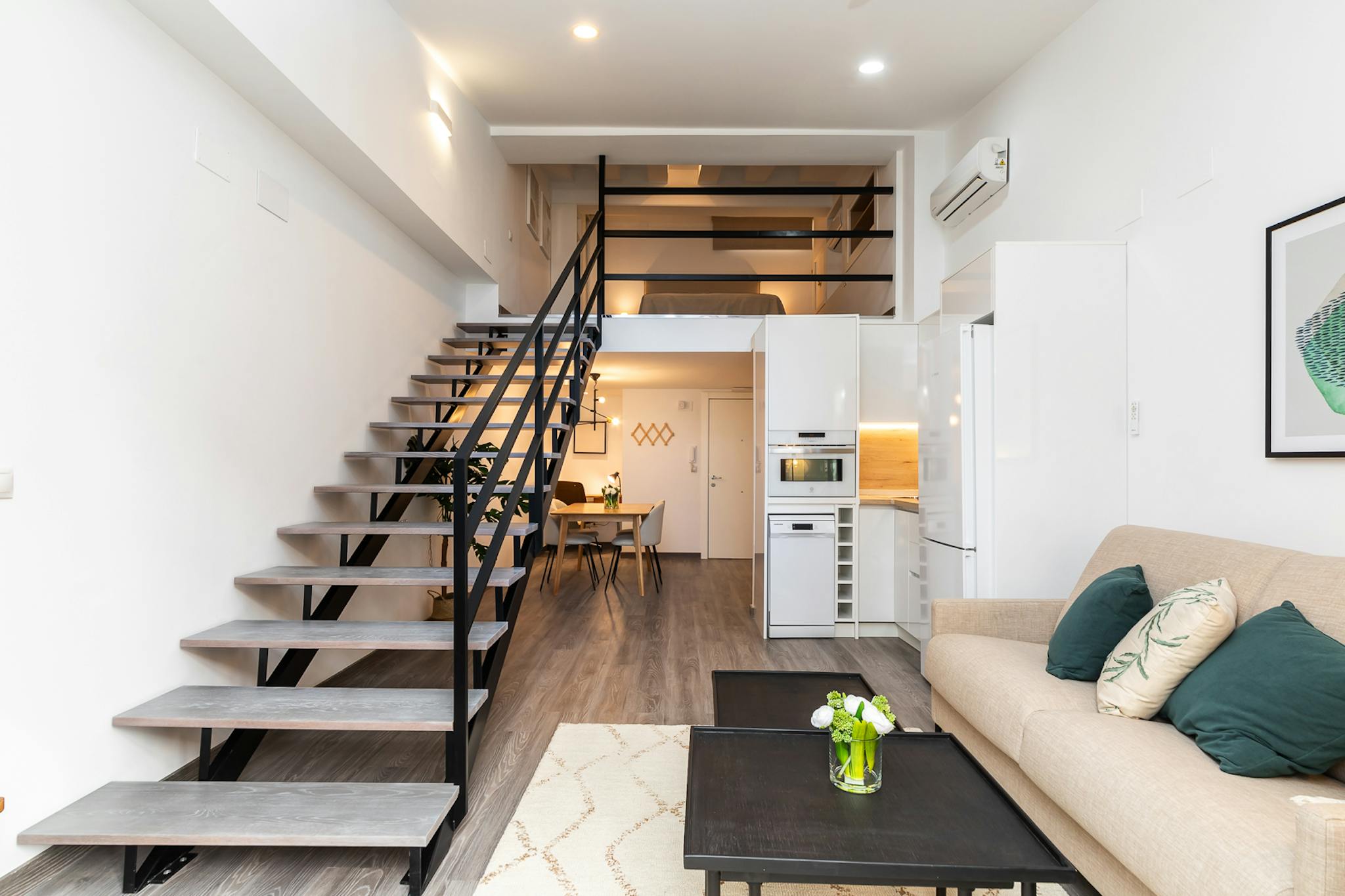 Calle del Trench, Valencia preview