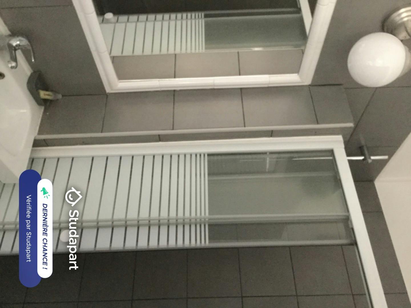 Apartment for rent for €800 per month in Paris, Rue d'Alexandrie