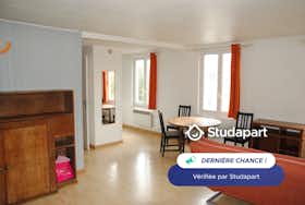 Apartamento para alugar por € 600 por mês em Rouen, Boulevard de la Marne